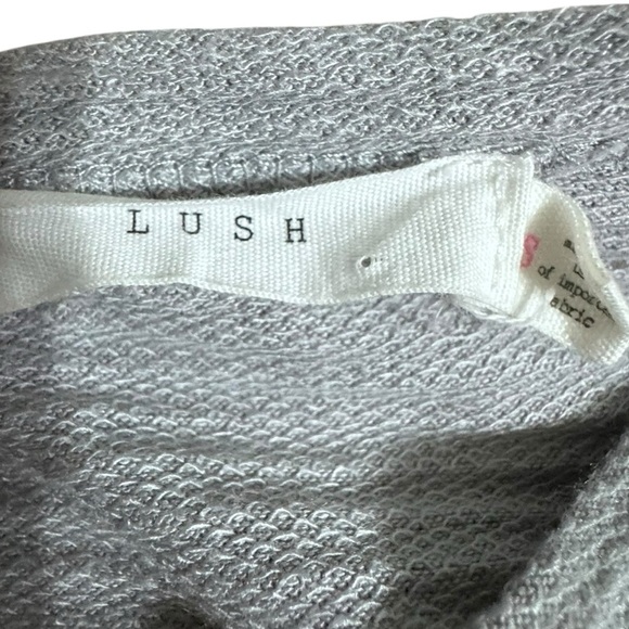 LUSH Gray soft long sleeve tie waist romper. Size small. - Picture 2 of 4